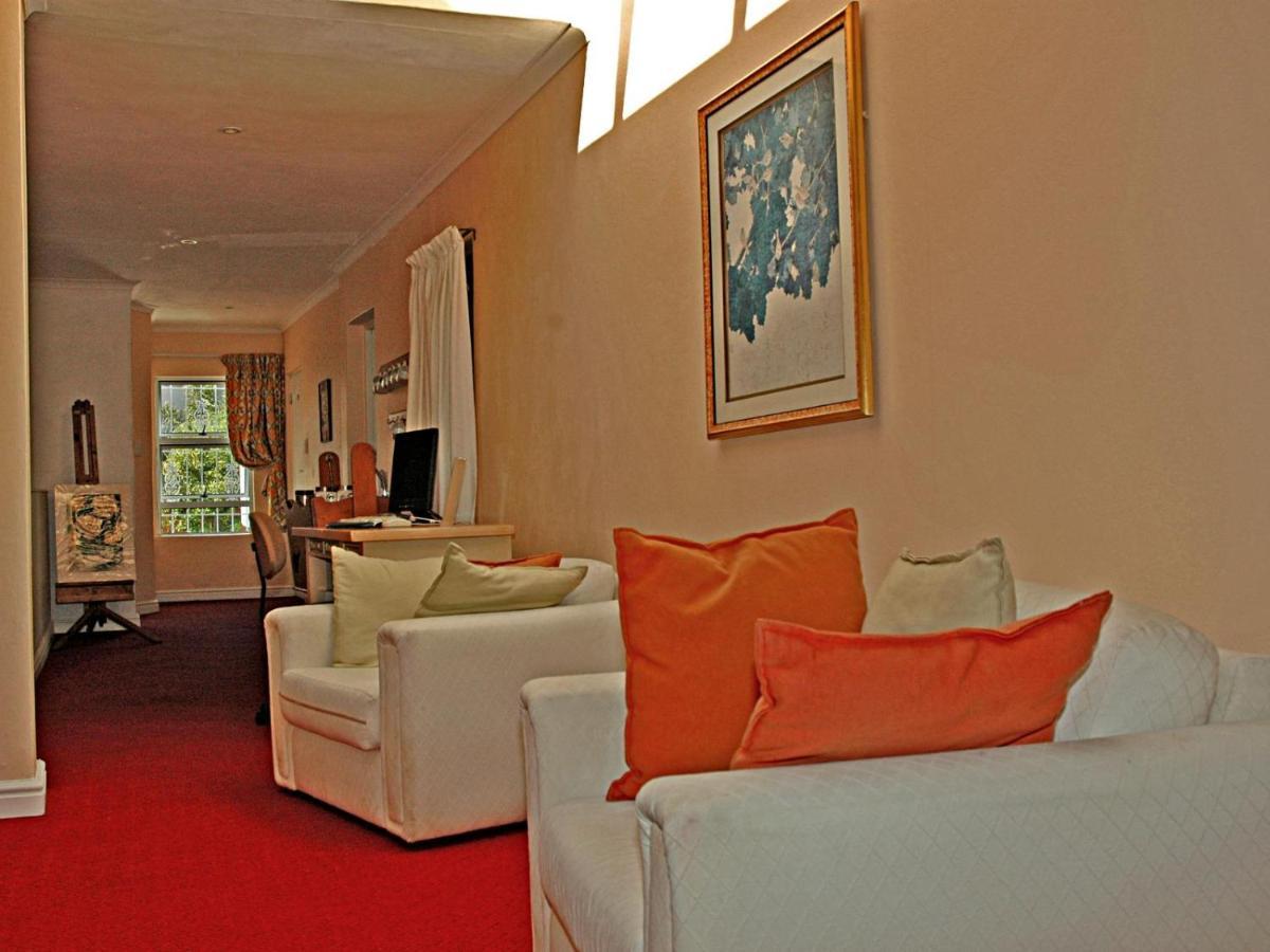 Lagoona Inn Κνύσνα Εξωτερικό φωτογραφία